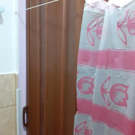 Apartment самостоятелна малка *