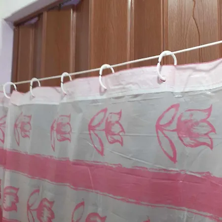 самостоятелна малка *