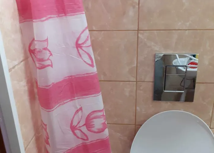 شقة самостоятелна малка