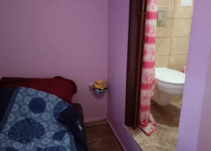 شقة самостоятелна малка *